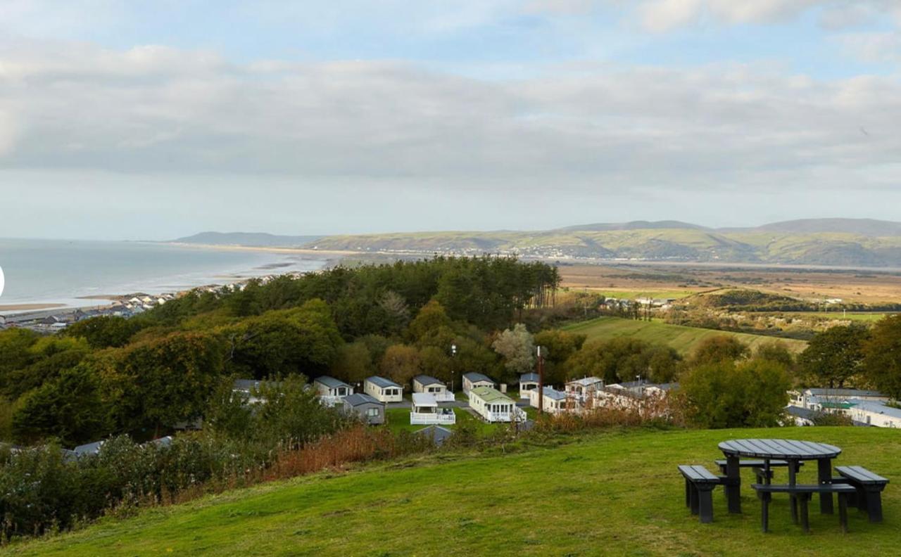 Powys 37 Hotel Borth Buitenkant foto